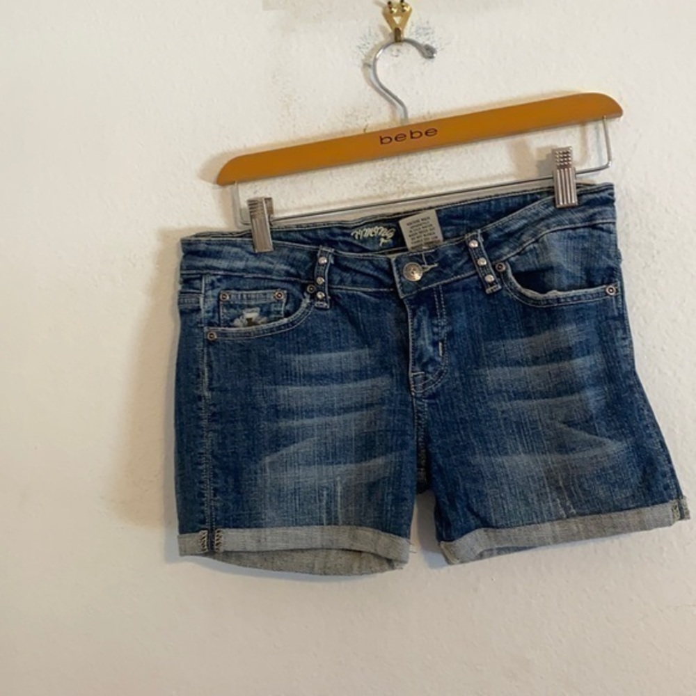 TIMING JEAN BLUE JEAN SHORTS SIZE MEDIUM